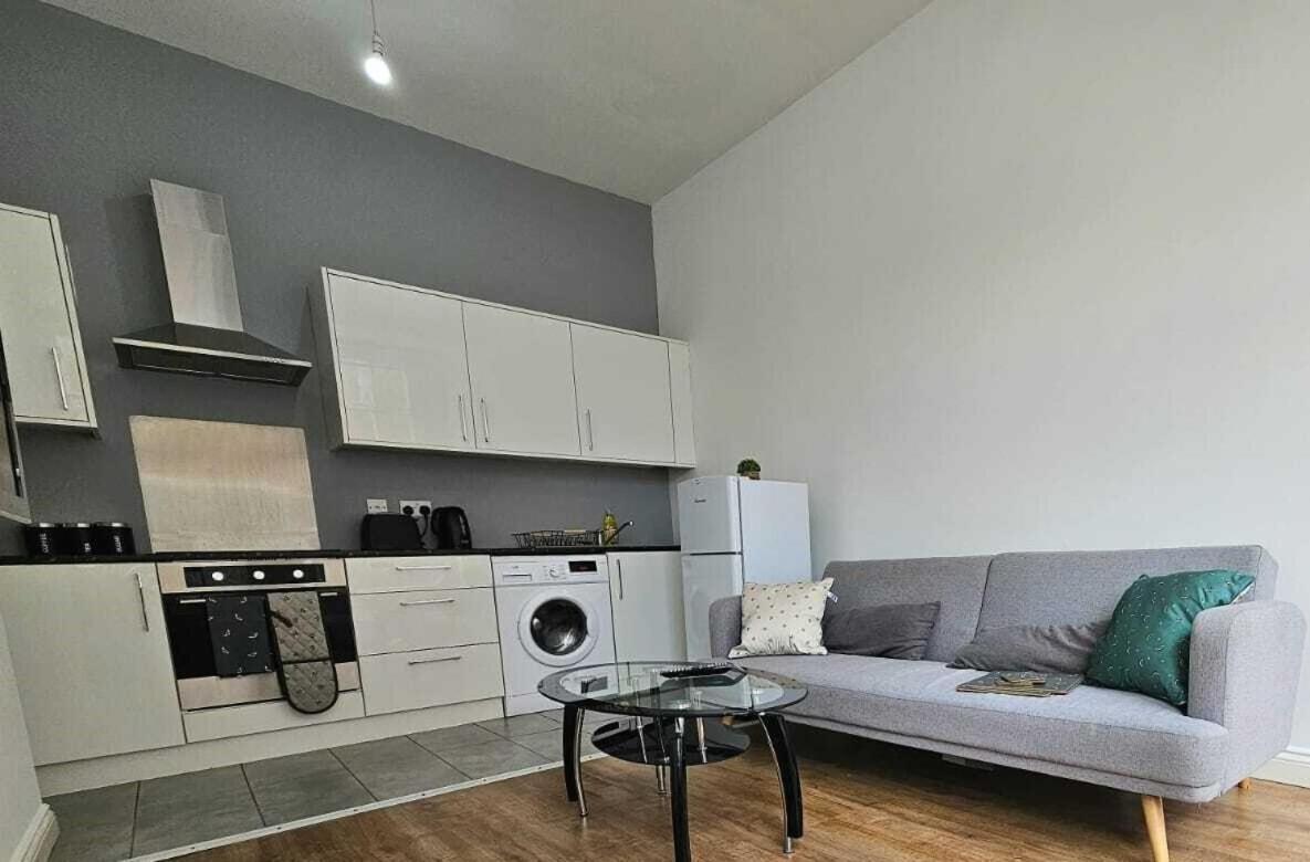 Bee Accommodations Backways Лестер Экстерьер фото